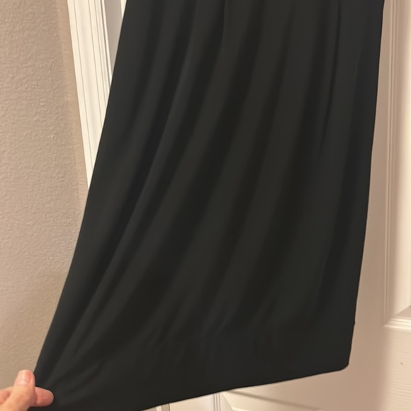 Dress - Picture 2 of 12